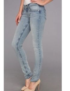 4/$25🌻 Levi's super low/skinny jeans